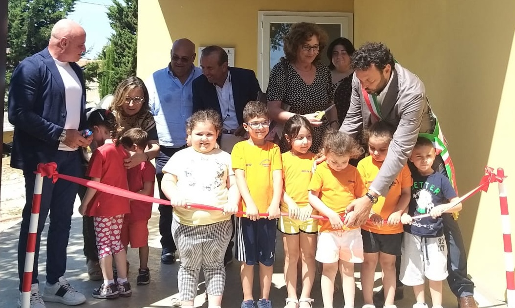 Siracusa – Nuove aule per l’Istituto Chindemi – Stamani la consegna alla presenza del sindaco Francesco Italia