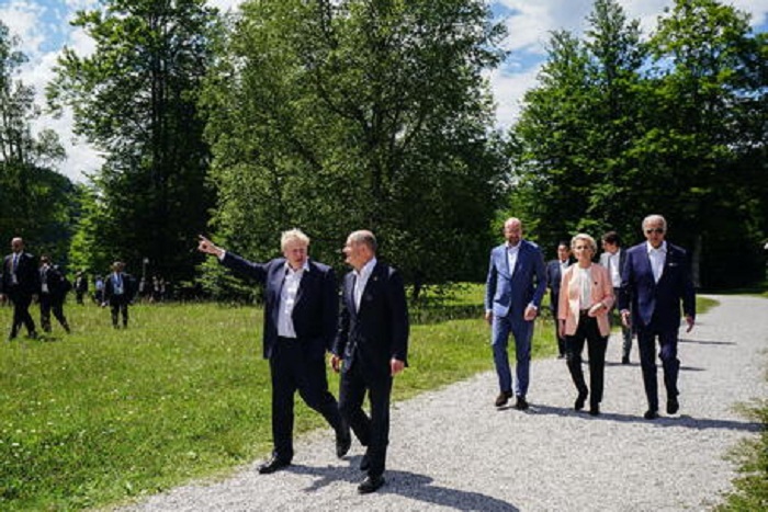 Summit del G7 –  I leader uniti contro Mosca, divergenze su gas e petrolio
