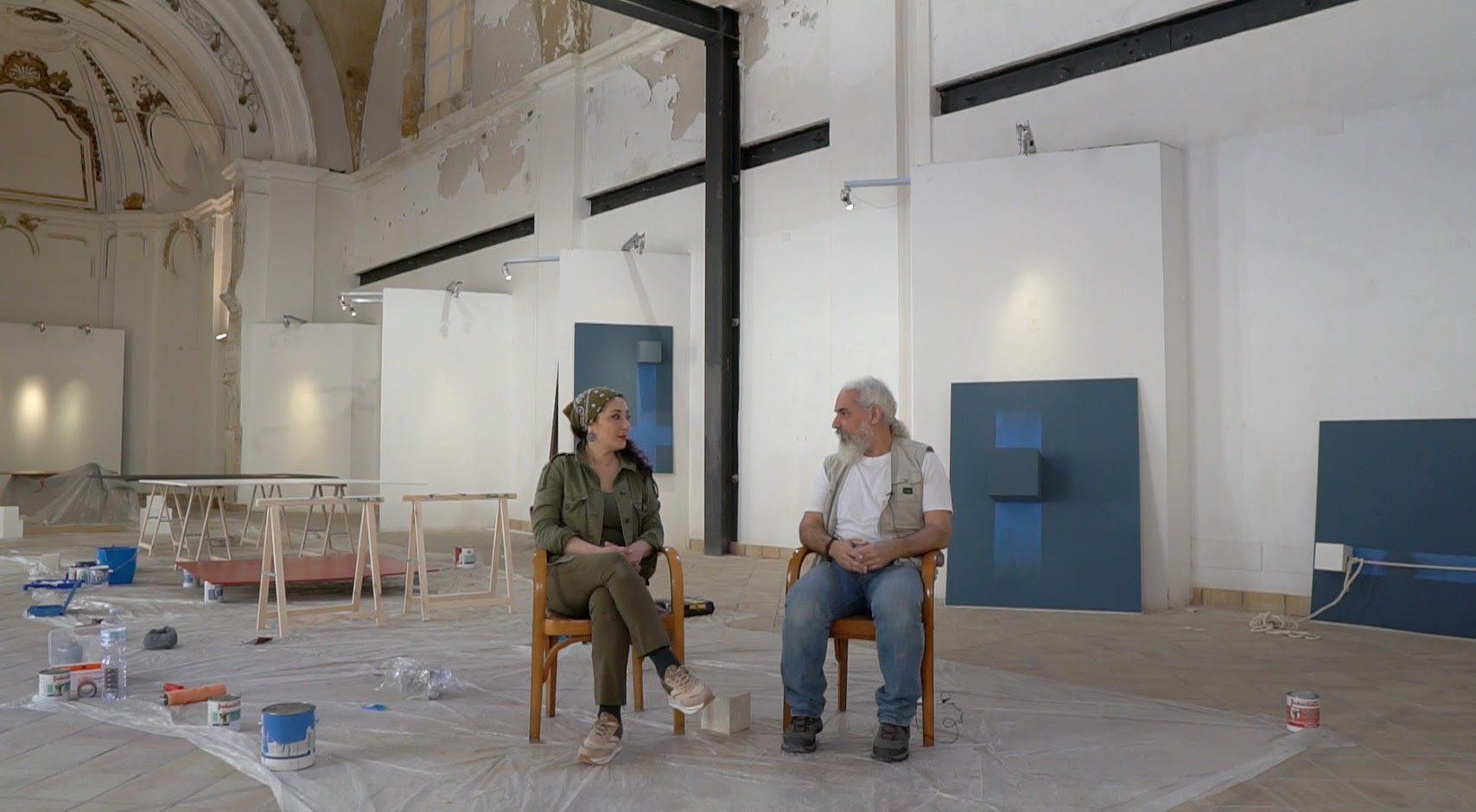 A Siracusa “Limitrofi – Solo lo spazio ricorda”, bi-personale di scultura e pittura di Stefania Pennacchio e Vassilis Vassiliades