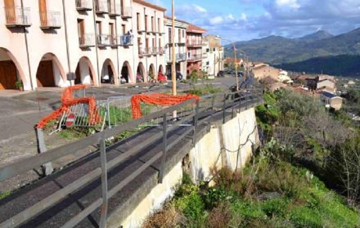 Sicilia, frane: la Regione finanzia a Castelbuono un intervento nel centro abitato