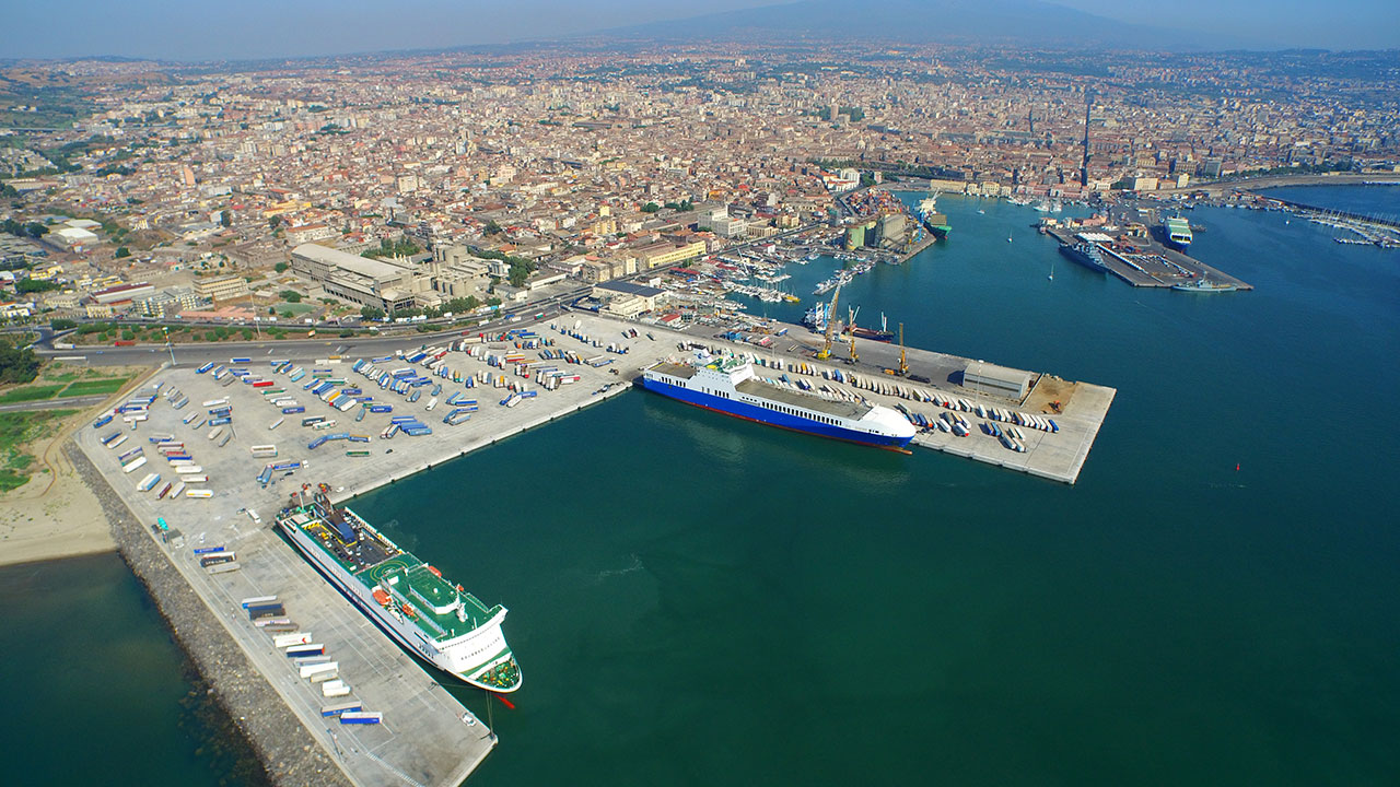 Porti: Autorità Sistema di Sicilia Orientale, stop pagamento diritti portuali