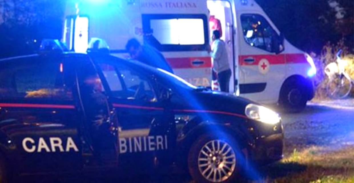 Accoltellata all’addome in casa a Belpasso nel Catanese, è grave