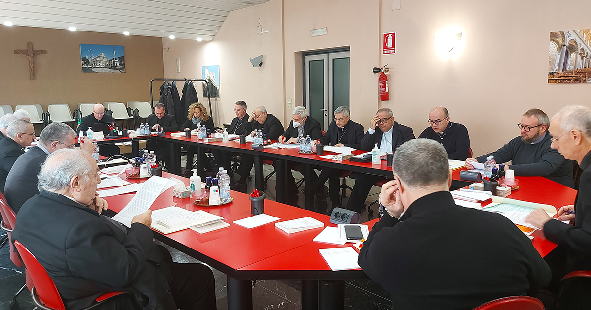 Conferenza episcopale siciliana, Mons. Corrado Lorefice, Arcivescovo di Palermo e vicepresidente della CESi, offre una breve sintesi dei lavori – Video –
