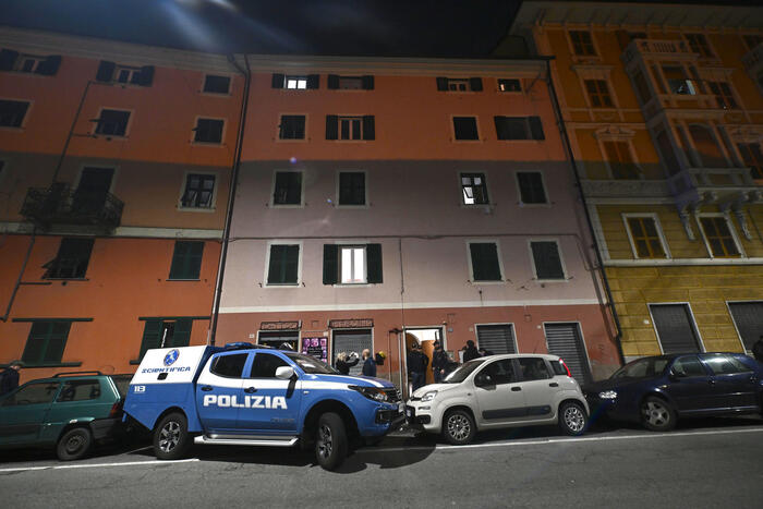 Omicidio-suicidio a Genova – Guardia giurata uccide fidanzata e si spara