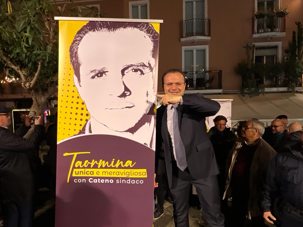 Cateno De Luca si candida a sindaco di Taormina