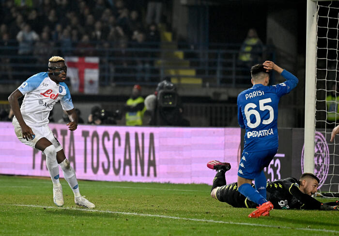 Il Napoli non si ferma più, vince anche a Empoli