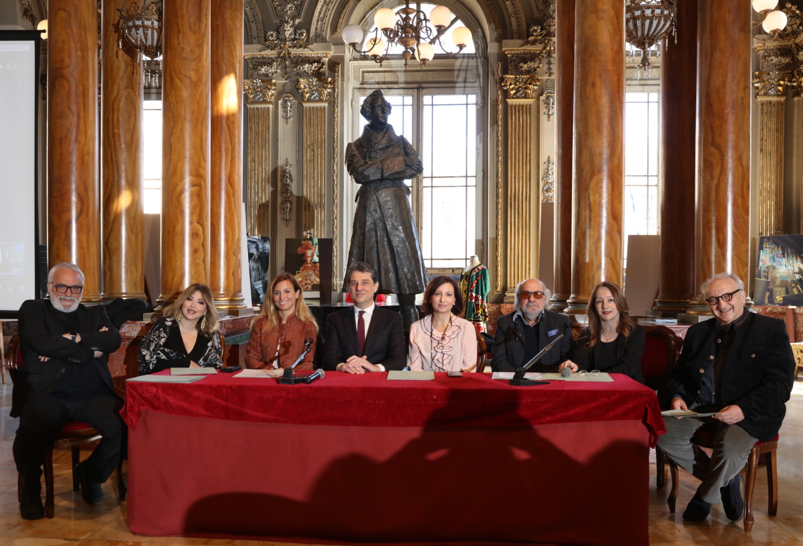 Undici recite tutte sold out, in totale circa undicimila presenze, per Le nozze diFigaro, il nuovo allestimento del capolavoro mozartiano realizzato dal Teatro Massimo Bellini di Catania