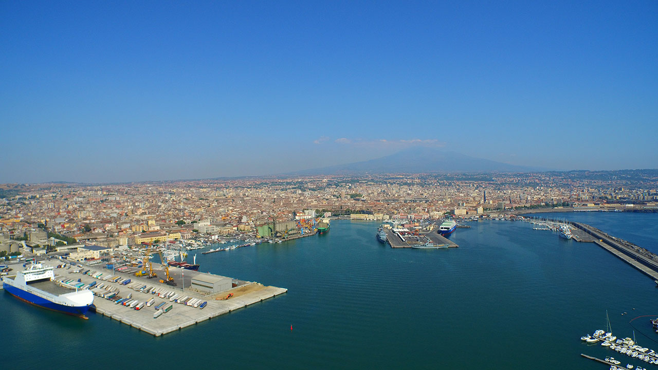 Porto di Catania, lavori molo di levante – Di Salvo (MPA) : “Porto in continuita’ con la citta”