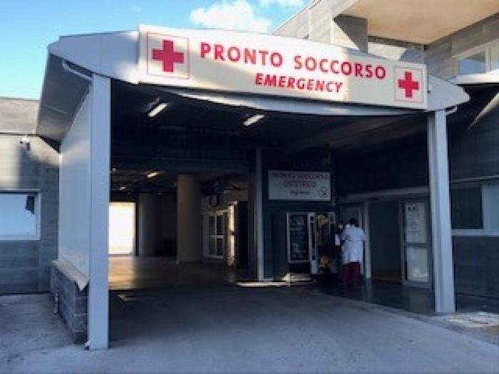 Catania – 57enne ferito con colpo di pistola a un piede, indagano carabinieri