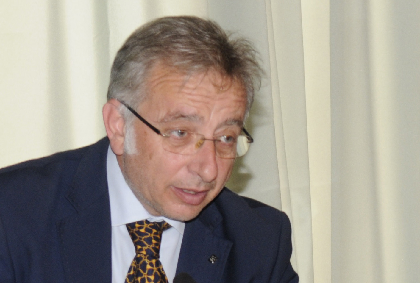 Vinciullo – Dichiarare lo stato di crisi regionale e quello di emergenza nazionale e calamità naturale per la provincia di Siracusa