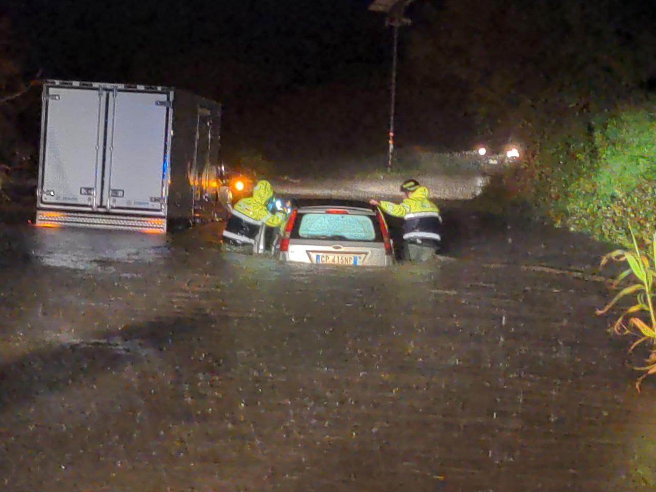 Maltempo – Ciclone Nikola: disagi, danni e sfollati a Siracusa