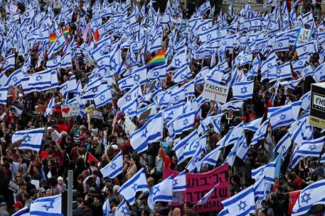 Proteste in Israele contro la riforma giudiziaria del governo Netanyahu