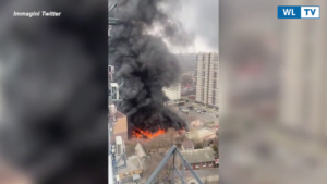 Rostov, in fiamme palazzo dei servizi di sicurezza russi - Video