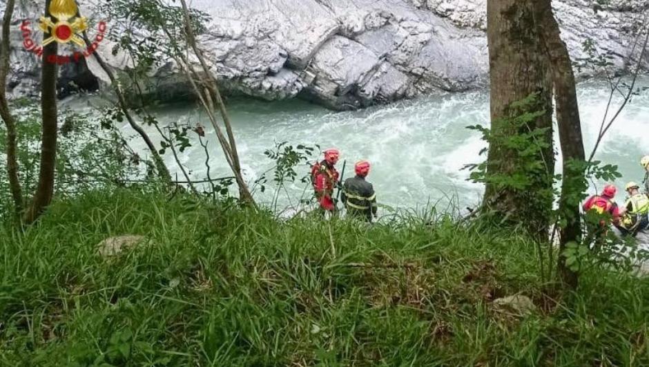 Tragico epilogo nella ricerca di Denise Galatà: trovata morta dopo il tragico incidente sul fiume Lao