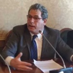 Sicilia, divieto di dimora per il deputato Miccichè. Antoci (M5S): “Istituzioni mortificate dai continui scandali”
