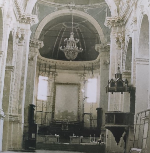 Palazzolo Acreide, rimossa la storica balaustra in marmo della Chiesa Madre: protesta di BCsicilia