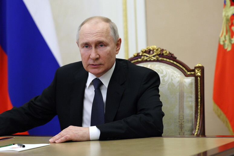 Putin: “Non permetteremo uno scontro globale”