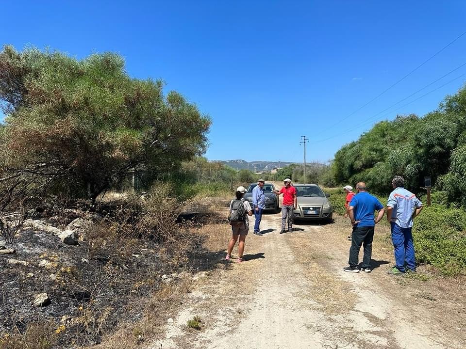 Incendio a Marina di Priolo: sopralluogo del sindaco