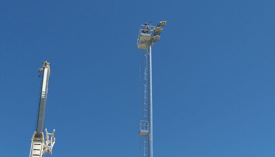 Siracusa – Torri faro al Campo “Ivan Tuccitto” di Cassibile -Foto