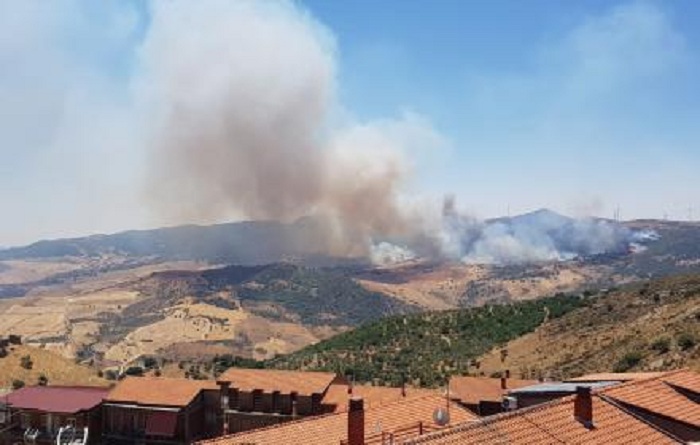 Sicilia- Incendi, Schifani: «Più fondi per turismo, attenzione del ministro Santanchè»