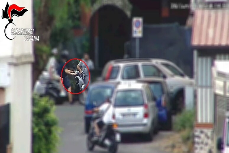 Piazze di spaccio gestite per conto clan a Catania, 46 arresti – Catania, Messina, Siracusa, Palermo e Udine