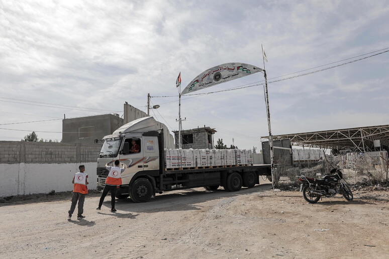 Sugli aiuti a Gaza ‘triangolo strategico’ Biden-Sisi-Netanyahu