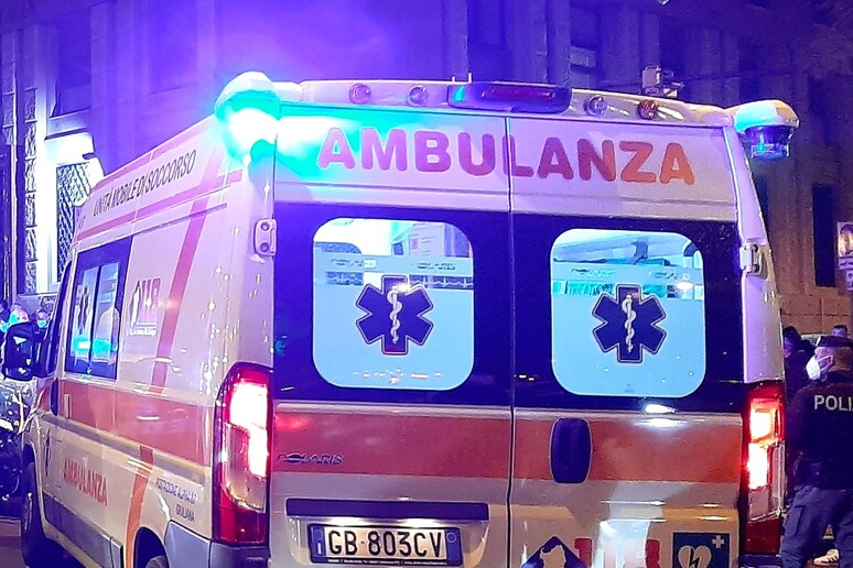 Auto contro spartitraffico, morto ragazzo a Belpasso nel catanese