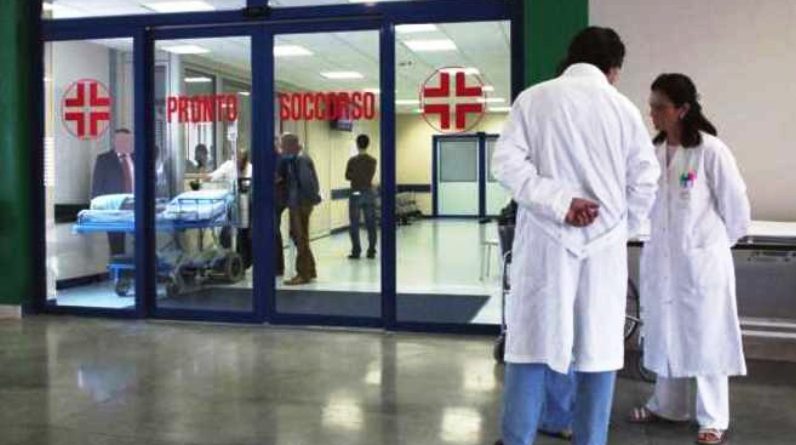 Sanità, infermiere aggredito a Palermo. UGL: “Frenare spirale di violenza prima di piangere altre vittime”
