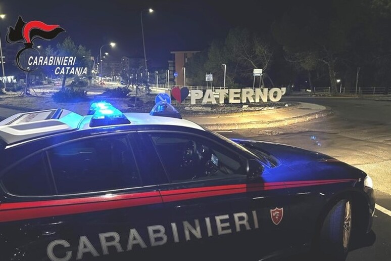 Omicidio a Paterno nel catanese, 27enne ucciso in strada a coltellate