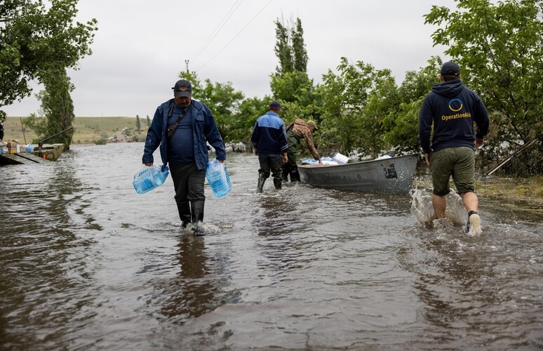 Crolla la diga di Orsk in Russia, ritardi nella manutenzione: 4 mila evacuati