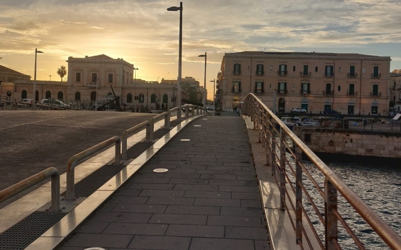 Siracusa, Mangiafico (Civico 4): “barriere architettoniche e pericoli in Ortigia”