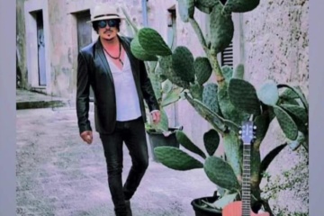 “Beviamoci a morsi” il nuovo singolo del cantautore siciliano Hesael