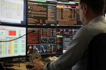 Borsa: a Milano in testa Saipem a +2,8%, Mps sale del 2%