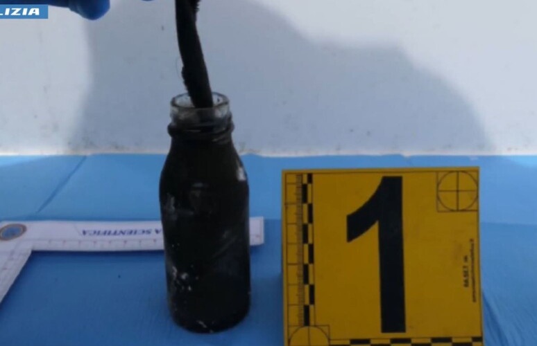 Incendio doloso bar a Catania, arrestati titolare Cioccolato Cafè e complice