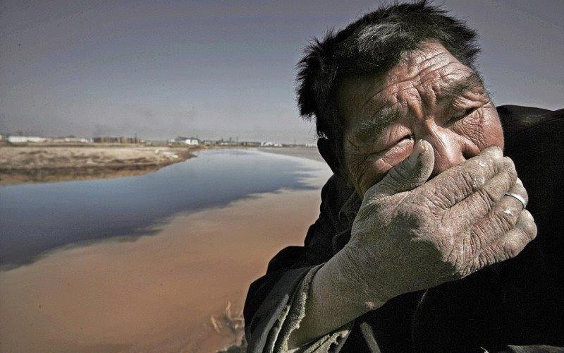 Petrolchimico siracusano: i residenti stanchi di false promesse non combattono più contro arroganza e inquinamento