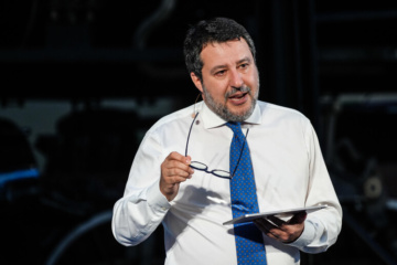 Scontro banche-Governo, Salvini replica a Patuelli: «Utili record per 50 miliardi, chiedere 5 miliardi è buonsenso»