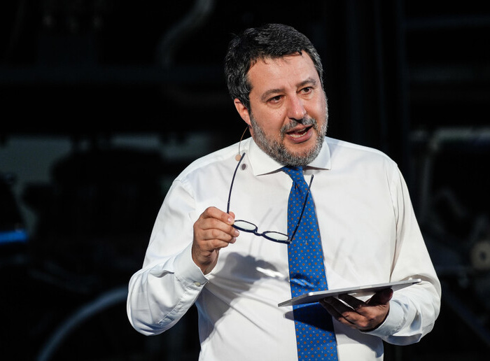Scontro banche-Governo, Salvini replica a Patuelli: «Utili record per 50 miliardi, chiedere 5 miliardi è buonsenso»