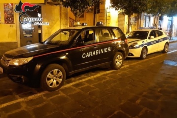 Melilli, sventato tentativo di suicidio dalla Polizia Locale e dai Carabinieri.
