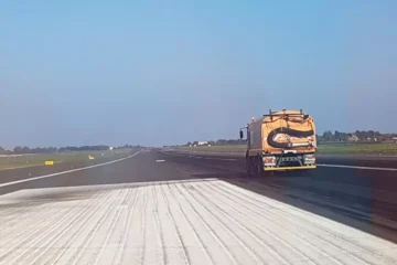 Aeroporto di Catania blindato dalla cenere dell’Etna: voli sospesi fino a mezzogiorno di domenica