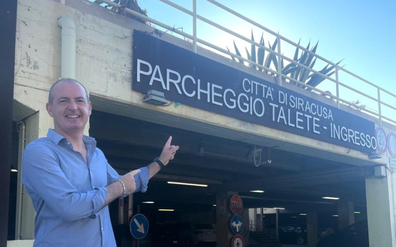 Siracusa, Mangiafico denuncia lo stato di degrado del parcheggio Talete e chiede interventi urgenti