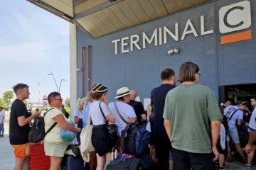 Caro carburante, Codici: “Compagnie aeree non scarichino i costi sui passeggeri”