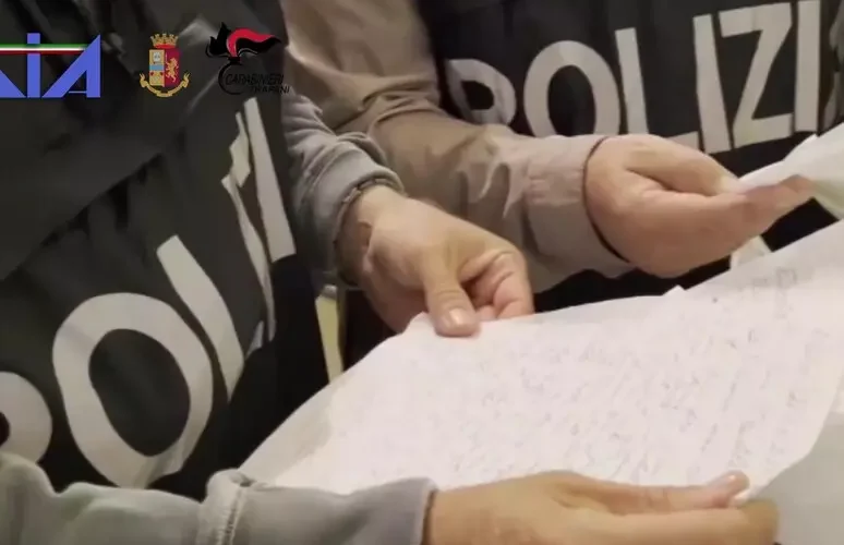 Mafia ed estorsioni, tra gli arrestati anche ex senatore del Pd Papania