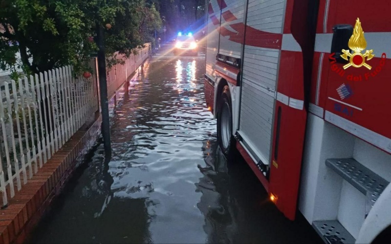 Maltempo – LIVE – Bologna sott’acqua, allagamenti in Romagna