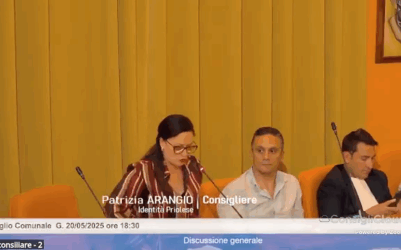 Il caso Buffa approda in Consiglio Comunale, Arangio (FI): ” Sono indignata” (Video)