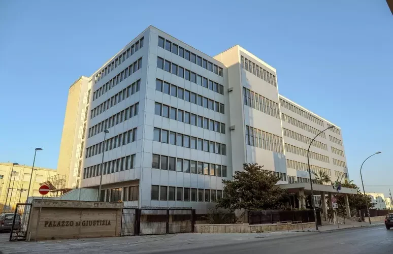 Corruzione, condannato a 12 anni ex deputato regionale di Forza Italia Lo Sciuto