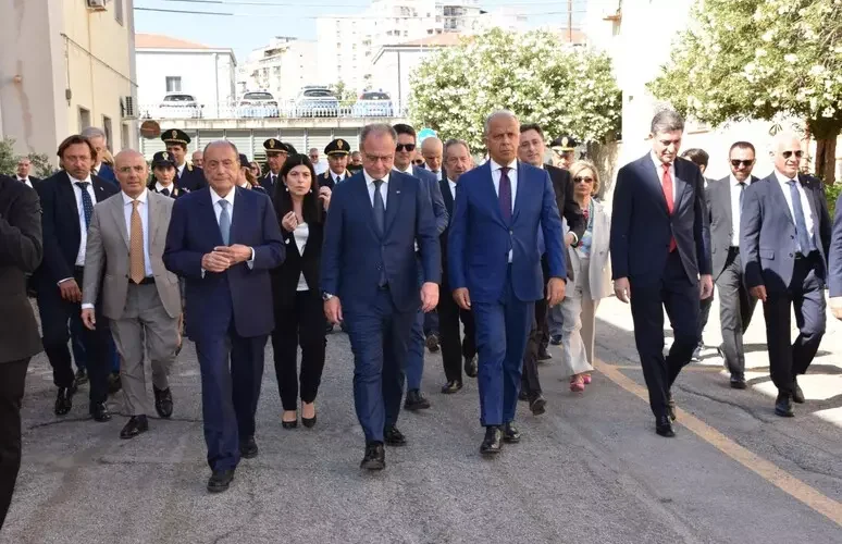 Piantedosi, in Italia c’è un problema sicurezza