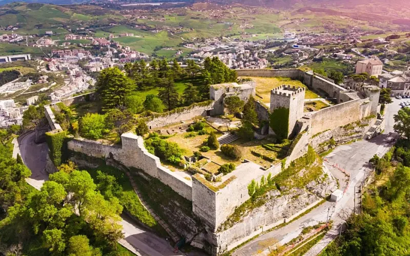 Festival Lirico dei Teatri di Pietra: la lirica ritorna dopo decenni nel salotto musicale della citta di Enna