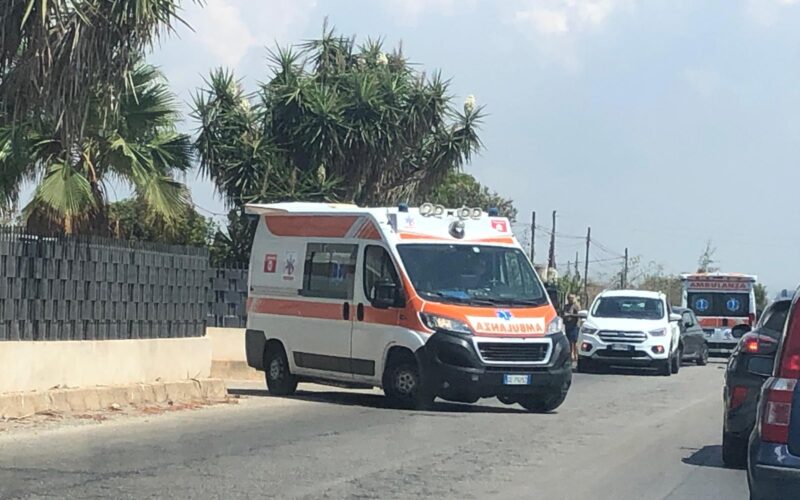 Vittoria, quattro feriti in un incidente stradale