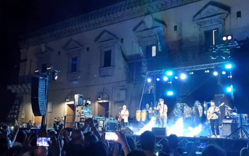 Francofonte  – Grande successo per il concerto di  Analfino e T- Orkestar
