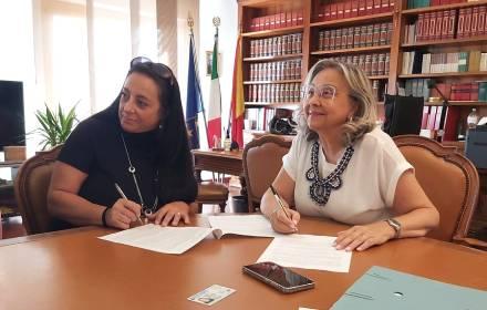 Donne vittime di violenza, firmati i primi contratti alla Regione Siciliana
